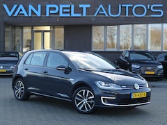 Volkswagen e-Golf - E-Golf / DYN Audio / Virtual Cockpit / 17" LMV