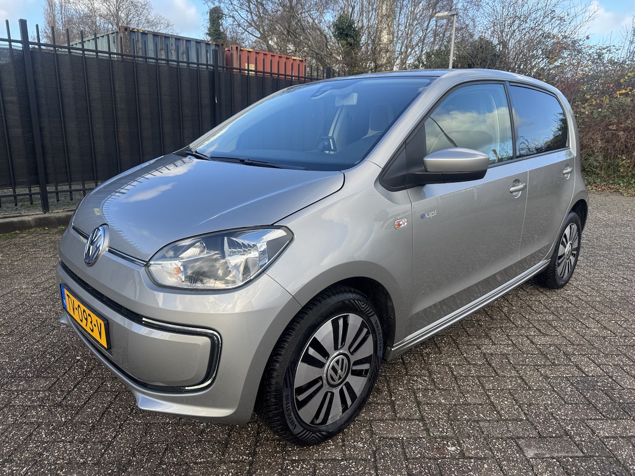 Volkswagen e-Up! - e-Up! Automaat Clima/Stoelverw/Cruise/LMV/PDC - AutoWereld.nl