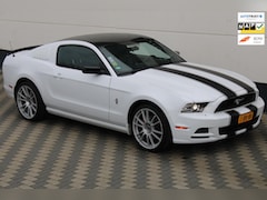 Ford Mustang - USA 3.7 V6 309PK Handbak Leder Xenon Navi