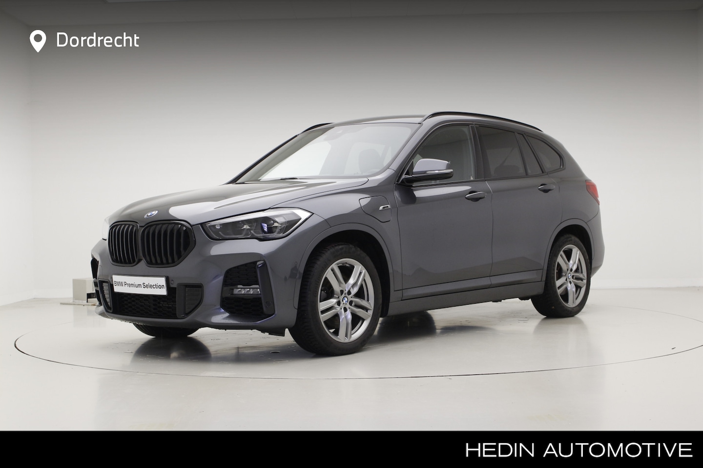 BMW X1 - xDrive25e M-Sport | Trekhaak | Head-Up | Hifi | Elec. verst. stoelen + memory  | 2 jaar BM - AutoWereld.nl