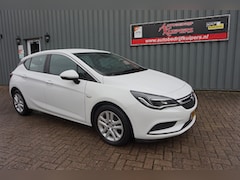 Opel Astra - 1.0 Turbo Business Navi.Airco.Cruise.Pdc