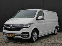 Volkswagen Transporter - 2.0 TDI L2H1 28 Bulli | Automaat | Camera | Adaptieve Cruise Control | Navigatie | Trekhaa