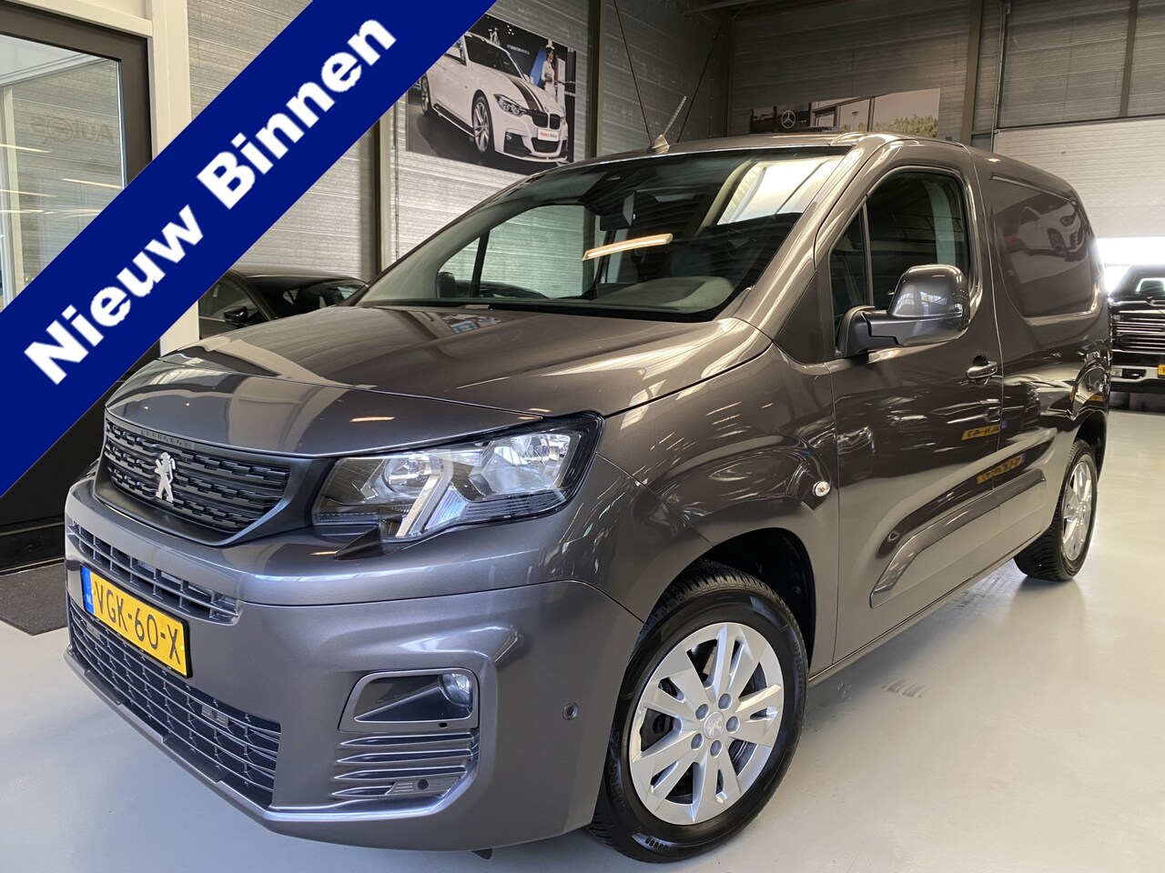 Peugeot Partner - 1.5 BlueHDI Asphalt Cruise, Camera, Apple Carplay, 131PK - AutoWereld.nl