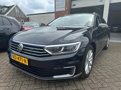 Volkswagen Passat Variant - 1.4 TSI GTE Connected Series AUTOMAAT-NAVI-PDC-CLIMA