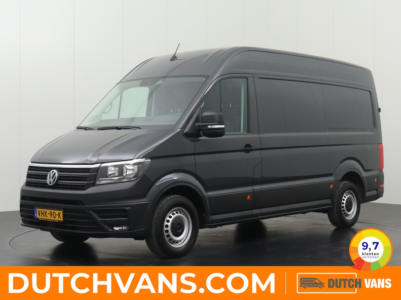 Volkswagen Crafter - 2.0TDI 140PK L3H3 Highline | Navigatie | Camera | Betimmering | Opstap - AutoWereld.nl