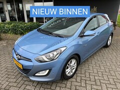 Hyundai i30 - 1.6 GDI i-Vision ECC/NAV/CRUISE/CAM/PDC