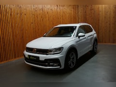 Volkswagen Tiguan - 1.5 TSI HIGHLINE BUSINESS R-LINE AUTOMAAT