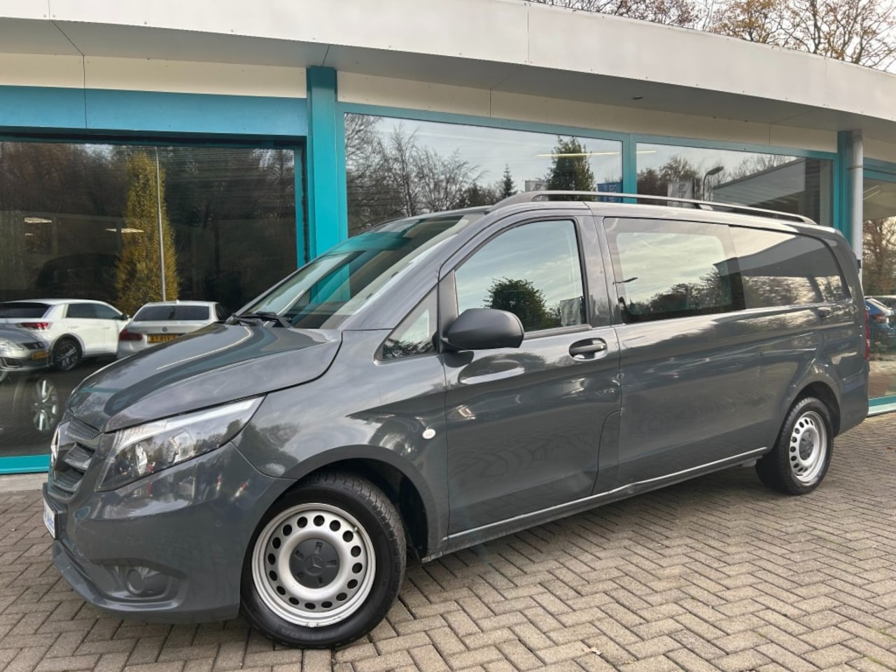 Mercedes-Benz Vito - 116 CDI EXTRALANG  6-Pers, Airco, Cruise, Camera, TrHaak - AutoWereld.nl