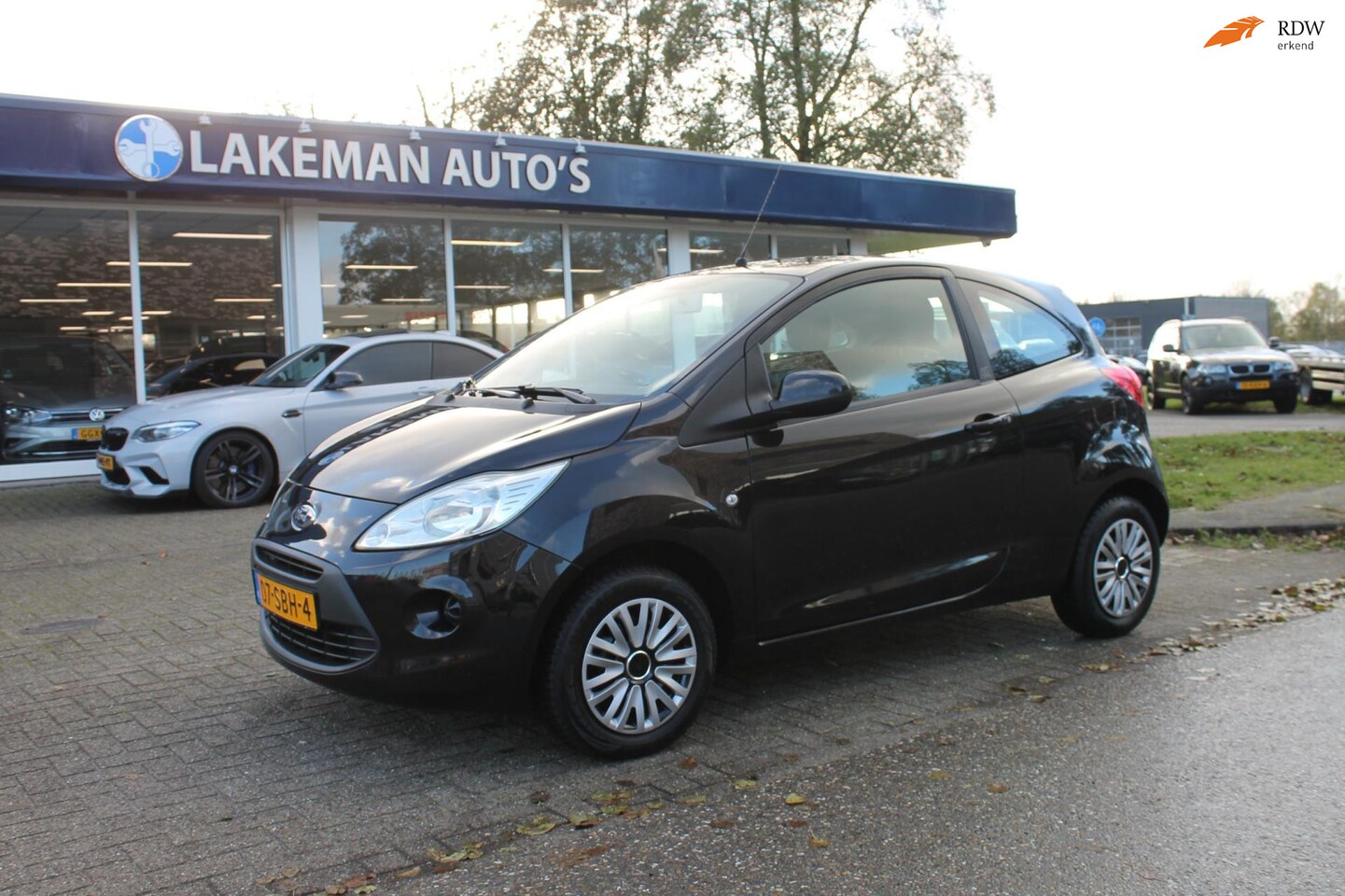 Ford Ka - 1.2 Cool & Sound Blackline Airco Huurkoop Inruil APK Garantie - AutoWereld.nl