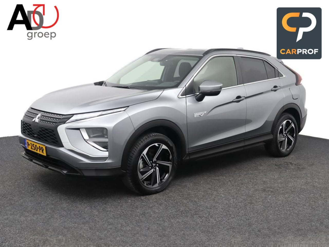 Mitsubishi Eclipse Cross - 2.4 PHEV Intense |1e Eigenaar | NL Auto | Achteruitrijcamera | - AutoWereld.nl