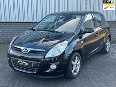 Hyundai i20 - 1.4i Dynamic XL |Airco|5 deurs|