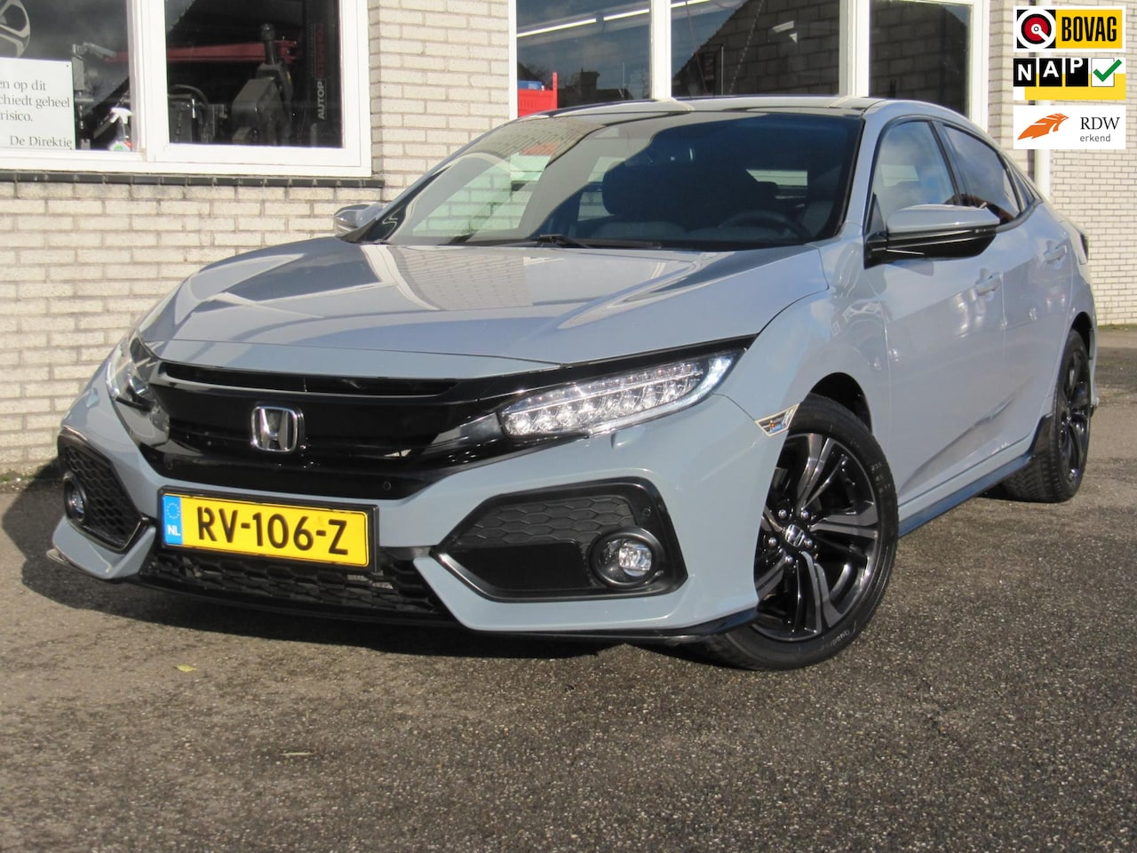 Honda Civic - 1.5 i-VTEC Sport Plus 1.5 i-VTEC Sport Plus - AutoWereld.nl