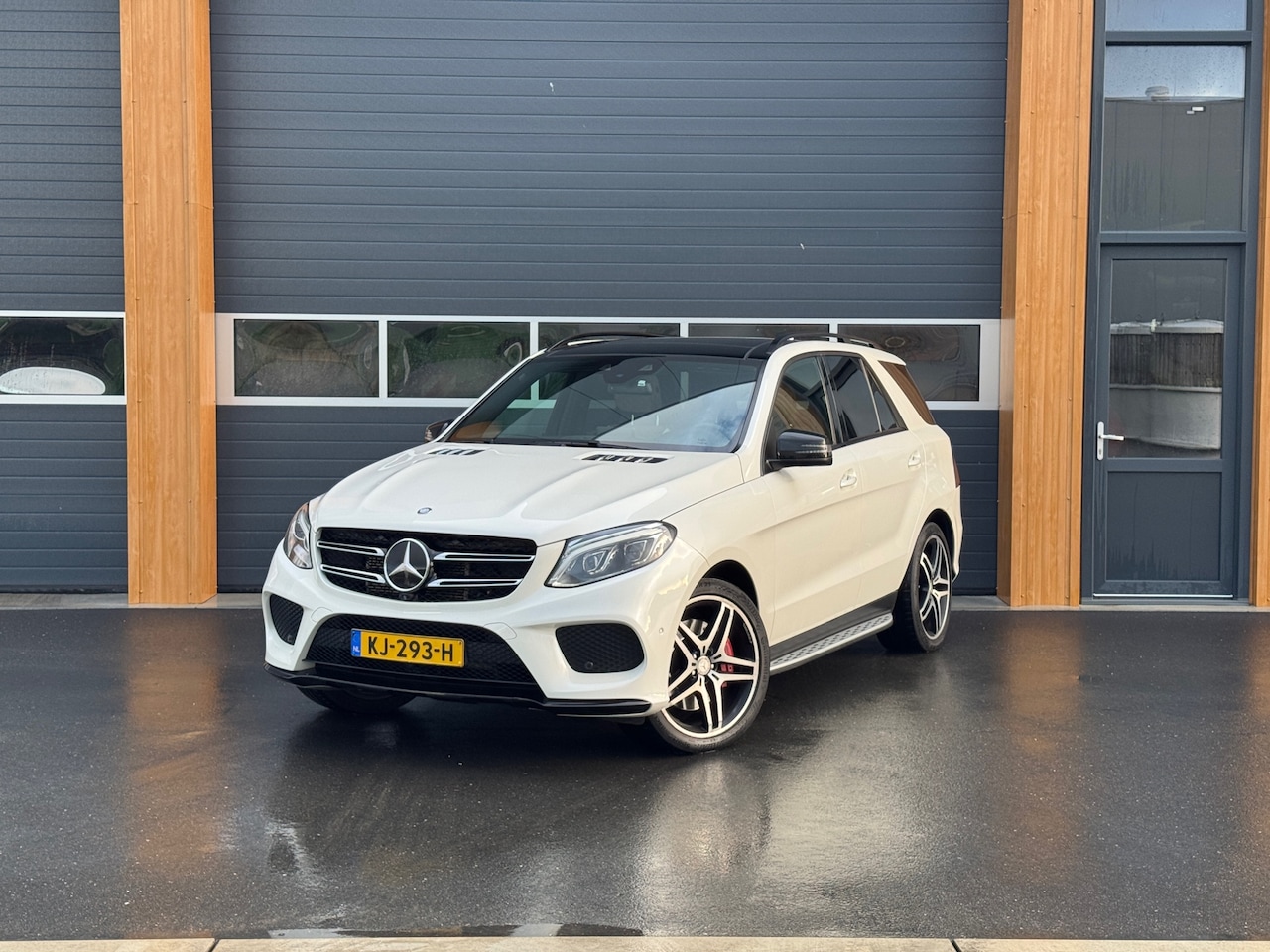 Mercedes-Benz GLE-Klasse - 500 e 4MATIC AMG Sport Edition 500 e 4MATIC AMG Sport Edition - AutoWereld.nl