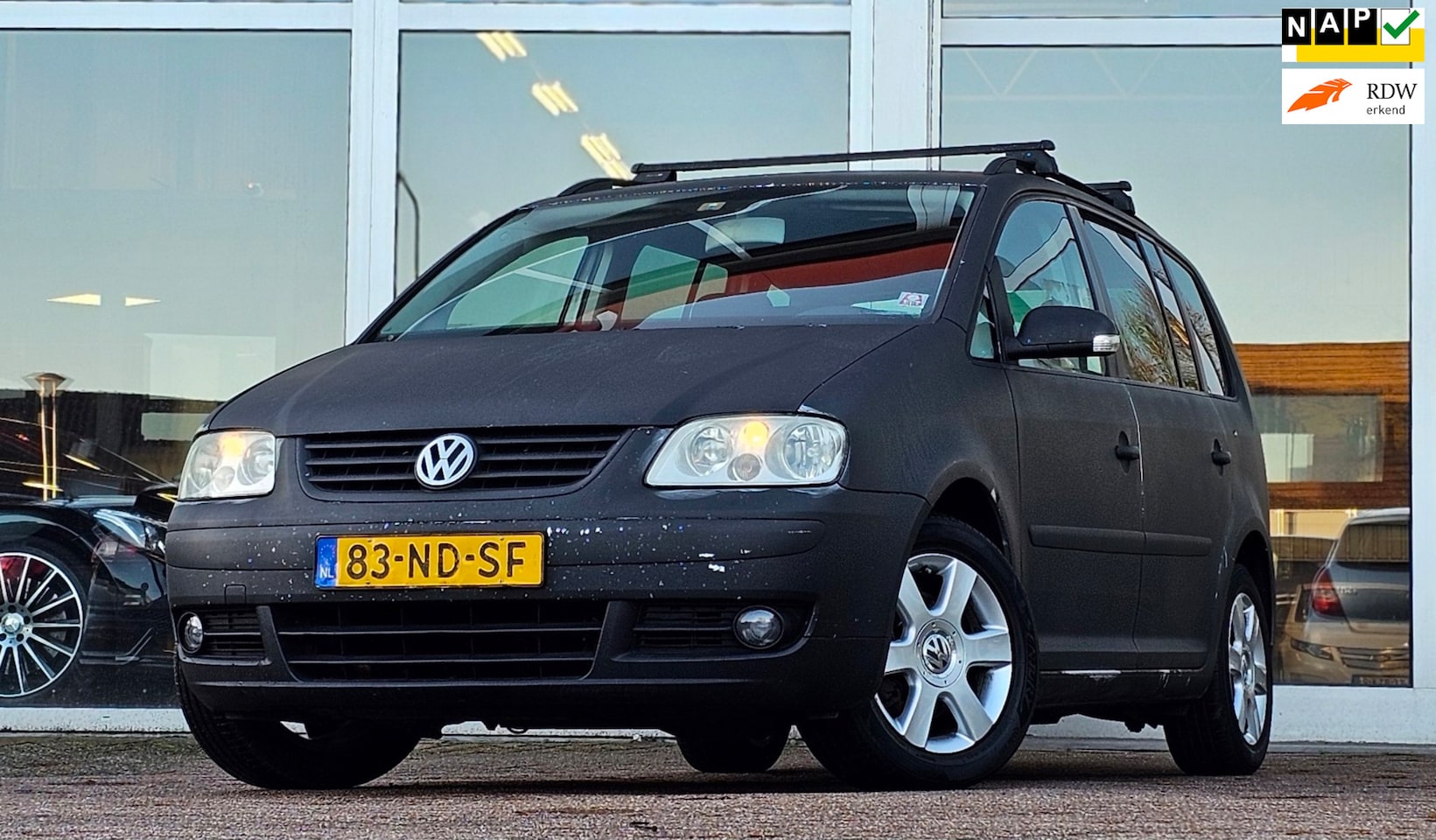 Volkswagen Touran - 1.6-16V FSI Trendline Trekhaak Clima APK 11-2025! - AutoWereld.nl