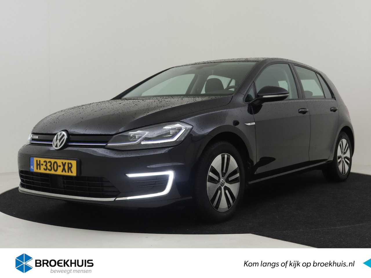 Volkswagen e-Golf - E-DITION 136pk | 1e eigenaar | Adaptief cruise control | Navigatie | Led koplampen | Parke - AutoWereld.nl