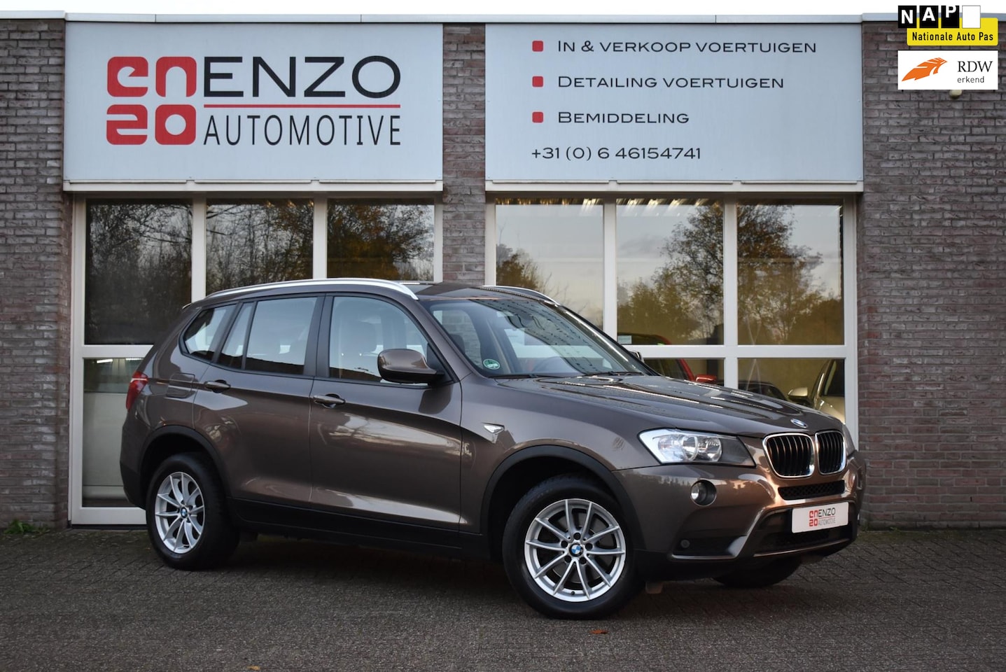 BMW X3 - XDrive20i Executive 1e eigenaar Weinig kms Cruise Afn trekhaak Parksens Leder - AutoWereld.nl