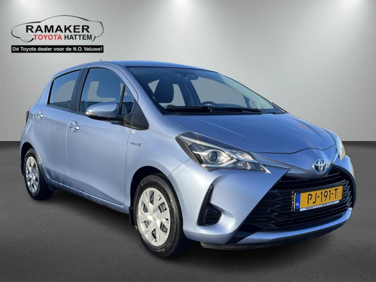 Toyota Yaris - 1.5 Hyb. Aspiration - AutoWereld.nl