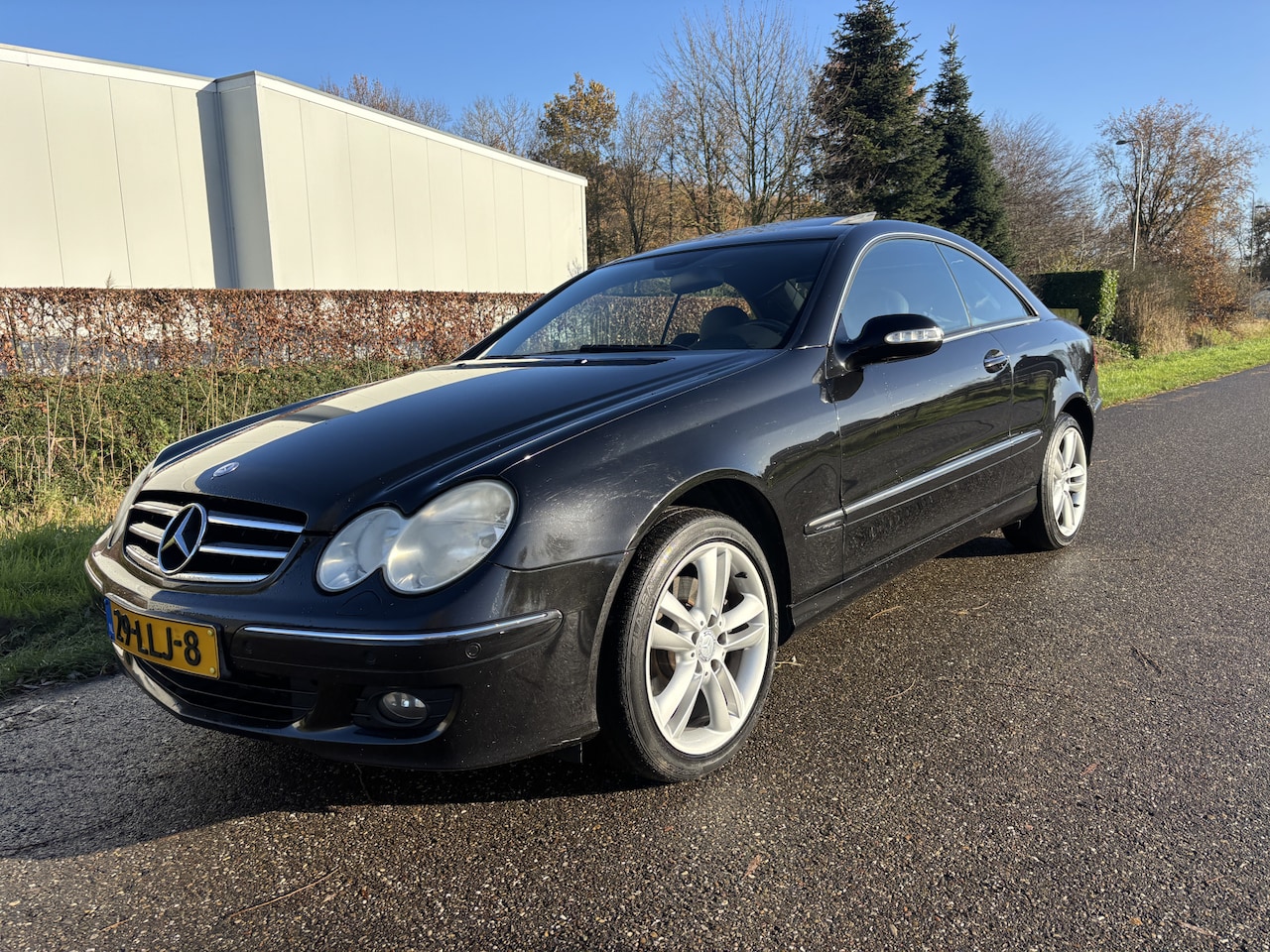 Mercedes-Benz CLK-klasse Coupé - 200 K. Avantgarde / SCHUIFDAK / LEER / NAVI / ROLLO - AutoWereld.nl