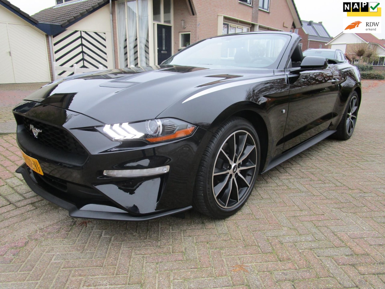 Ford Mustang Convertible - 2.3 EcoBoost cabrio automaat 1e eig - AutoWereld.nl