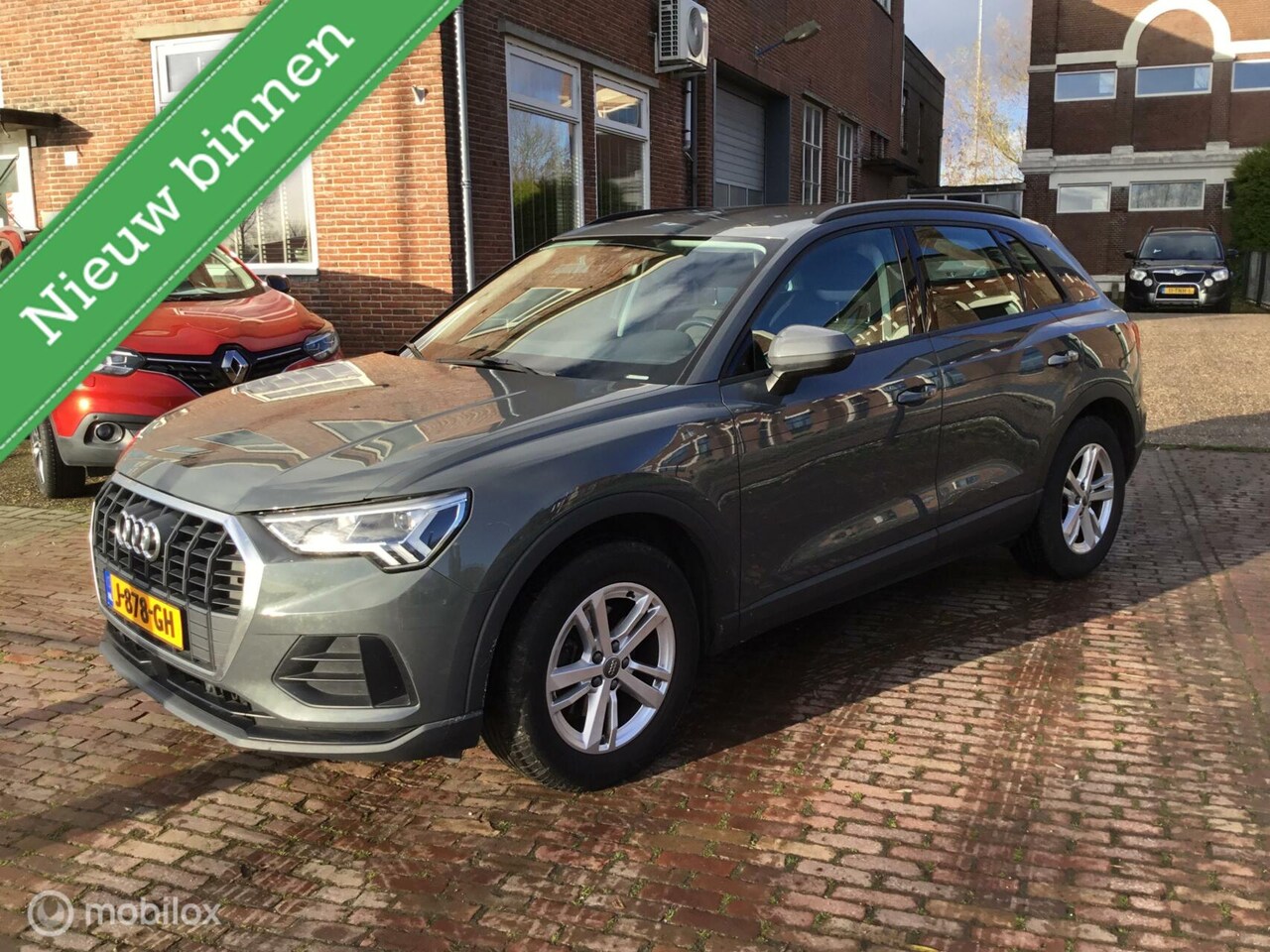 Audi Q3 - 35 TFSI Business Edition Trekhaak, climate, cruise - AutoWereld.nl