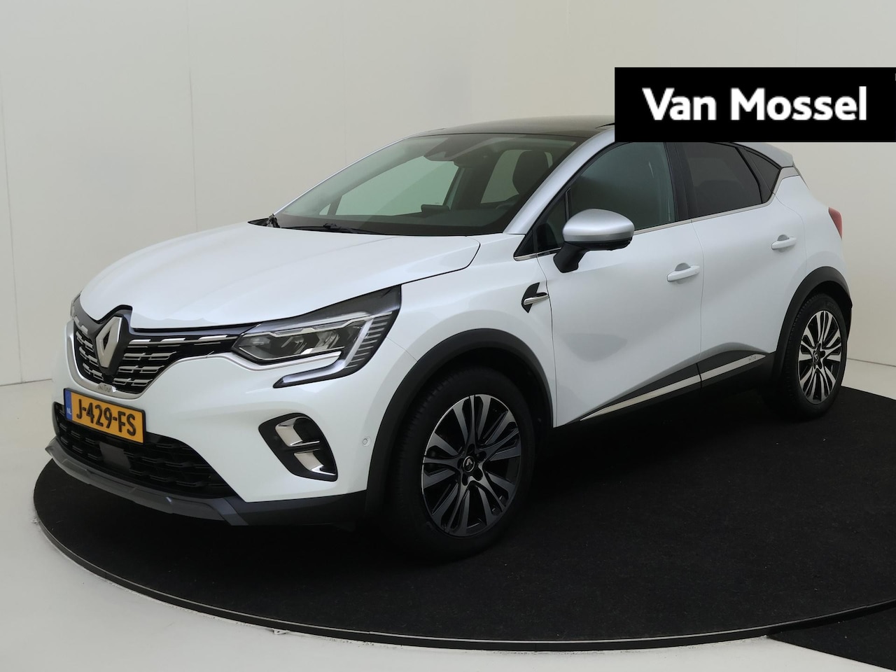 Renault Captur - 1.3 TCe 155 Initiale Paris | Automaat | Leder | 360 Camera | BOSE | Navigatie | Climate Co - AutoWereld.nl