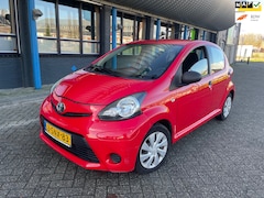 Toyota Aygo - 1.0 VVT-i Now NAP/AIRCO/ELEK.RAMEN/APK 11-2025