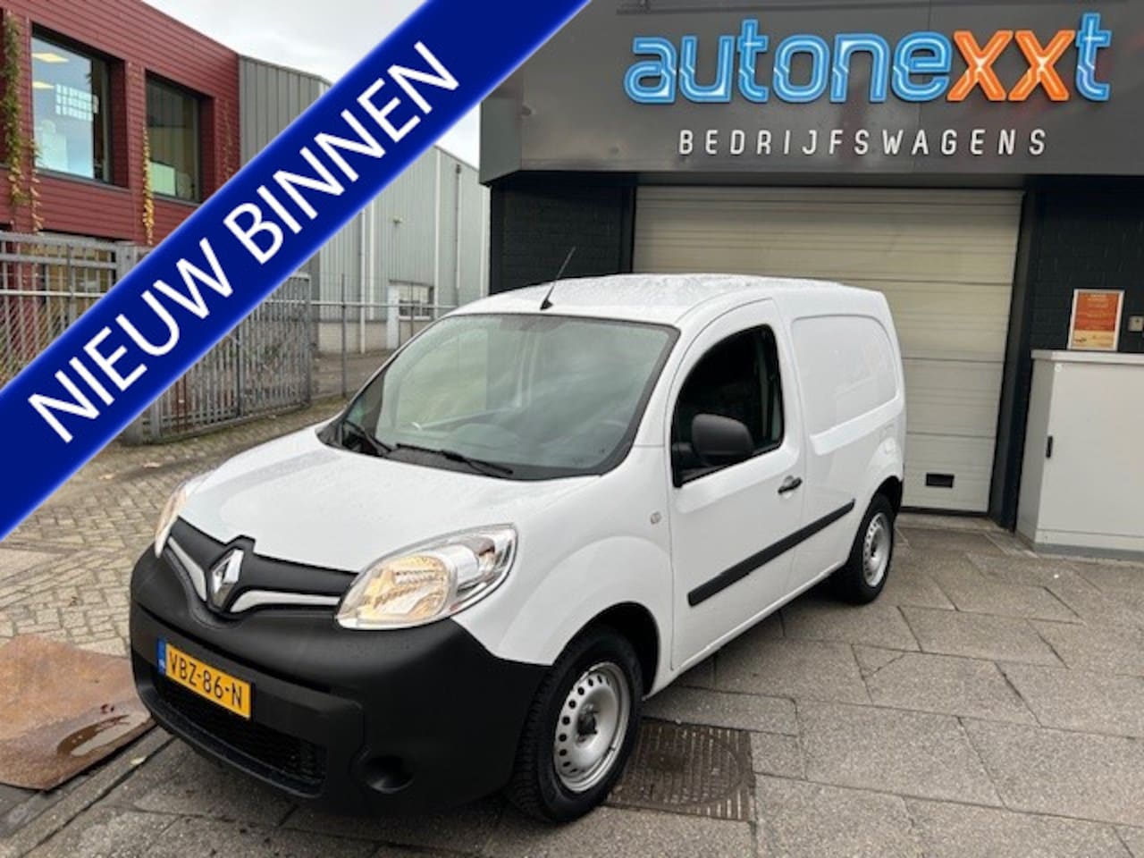 Renault Kangoo - 1.5 dCi 75 Energy Comfort AIRCO NAVI I MULTIMEDIA I LAADRUIMTE BETIMMERING + HOUTEN VLOER - AutoWereld.nl