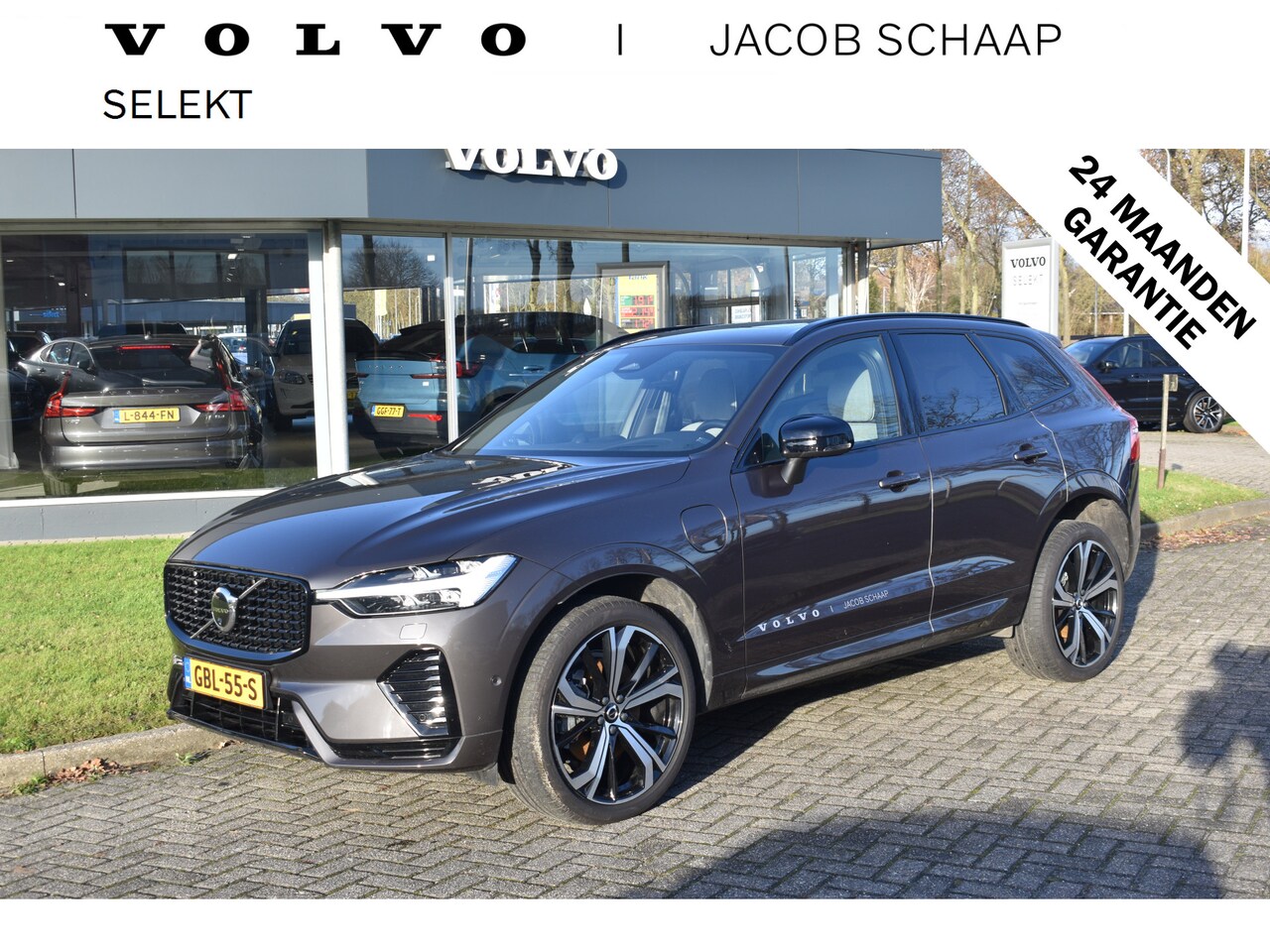 Volvo XC60 - T6 350PK Automaat AWD Ultimate Dark | B&W | ACC | 360 camera | 21"LMV | Panoramadak | Wool - AutoWereld.nl