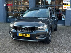 Volvo XC40 - 2.0 T4 Inscription R-DESIGN|PANO|360CAM|LEER|XENON|LINEASS|TREKHAAK|NAP|