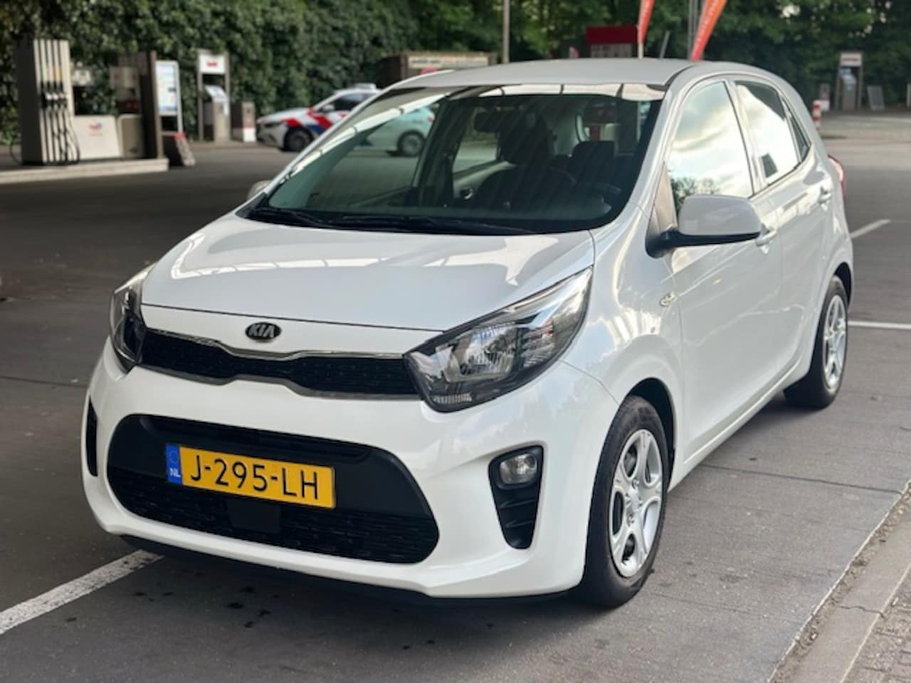 Kia Picanto - 1.0 DPi ComfortLine 5p Bluetooth | Elektrische ramen voor | Start/stop systeem | zwarte gl - AutoWereld.nl