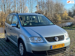 Volkswagen Touran - 1.4 TSI Optive II 2e eigenaar dealer onderhouden airco cruis control trekhaak