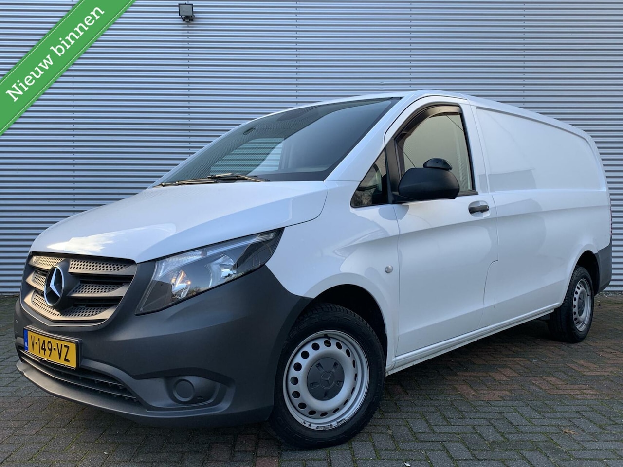 Mercedes-Benz Vito - Bestel 111 CDI Lang Airco Cruise Navi Aux 2019 Eerste eigenaar Dealer Onderhouden 167168 k - AutoWereld.nl