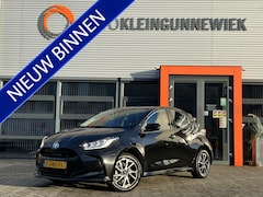 Toyota Yaris - 1.5 Hybrid Business Plus 10 jaar fabrieksgarantie Apple/Android Carplay / Camera / Adaptiv