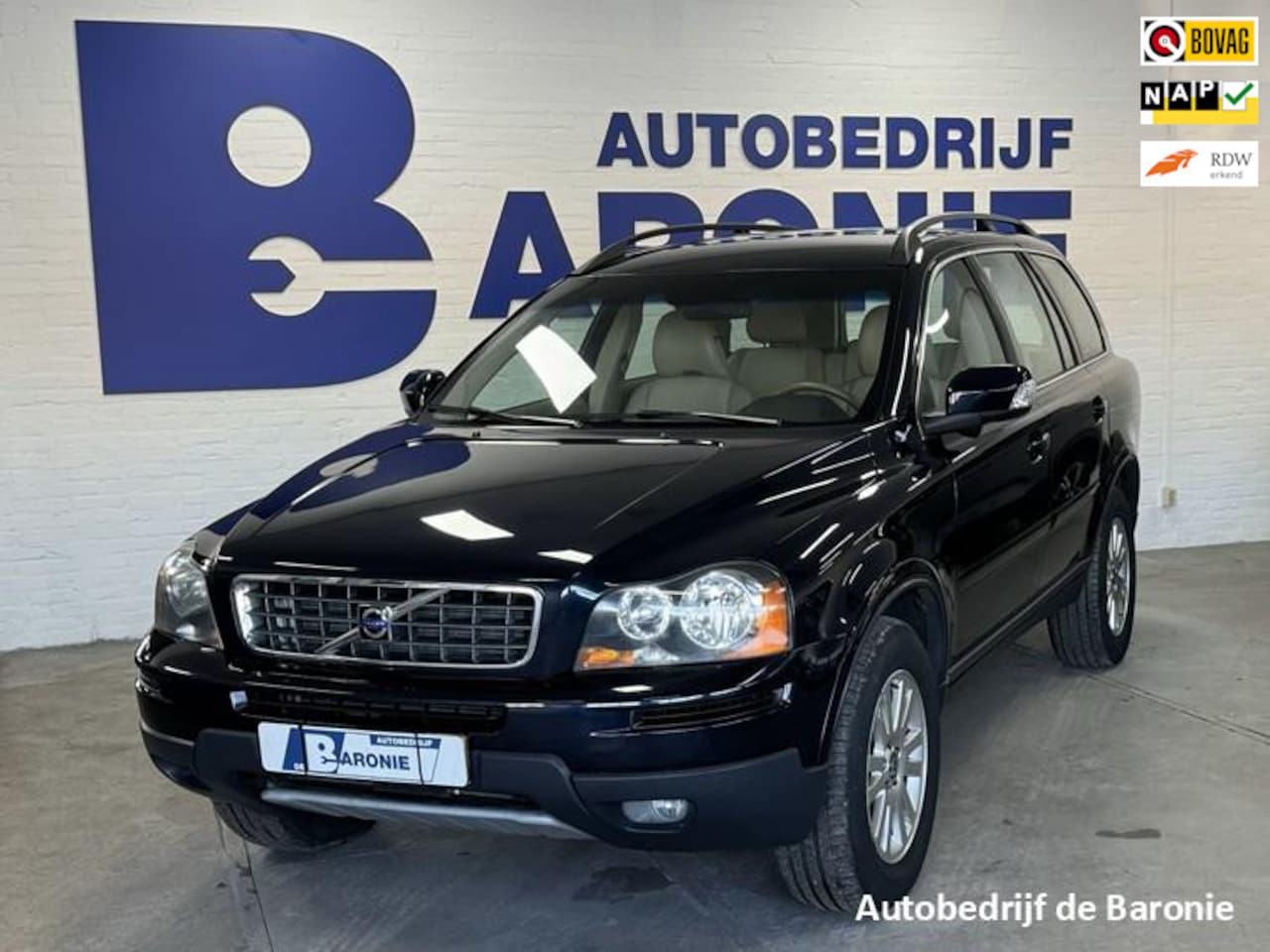 Volvo XC90 - 2.5 T Momentum 5p. 2.5 T Momentum 5p., DYN audio - AutoWereld.nl