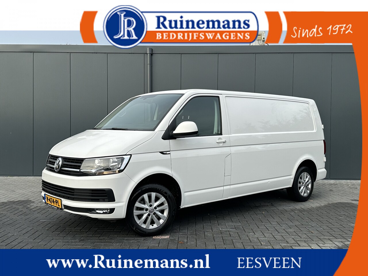 Volkswagen Transporter - 2.0 TDI 150 PK HIGLINE / L2H1 / 1e EIGENAAR / 89.406 KM / TREKHAAK / AIRCO / NAVI / CRUISE - AutoWereld.nl