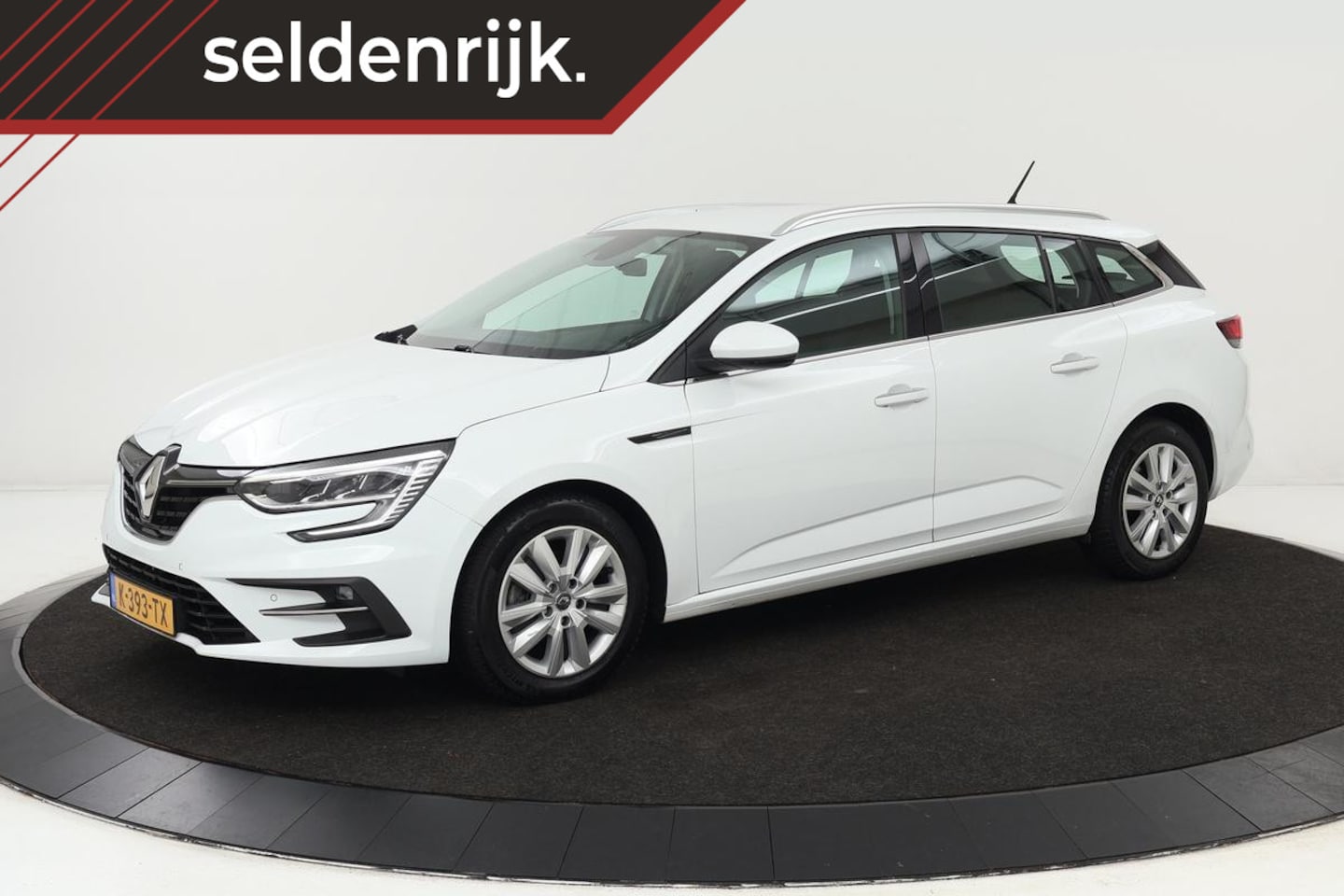 Renault Mégane - 1.3 TCe Business Zen | Camera | Carplay | Full LED | Navigatie | Keyless | Climate control - AutoWereld.nl