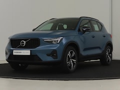 Volvo XC40 - 2.0 B3 Plus Dark | 1600 kg trekgewicht | Automaat | Trekhaak elektrisch | Lederen bekledin