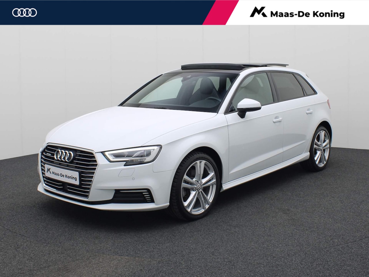 Audi A3 Sportback - 40 E-tron 150kW/204PK S Line · Panoramadak · Leder · Drive select - AutoWereld.nl