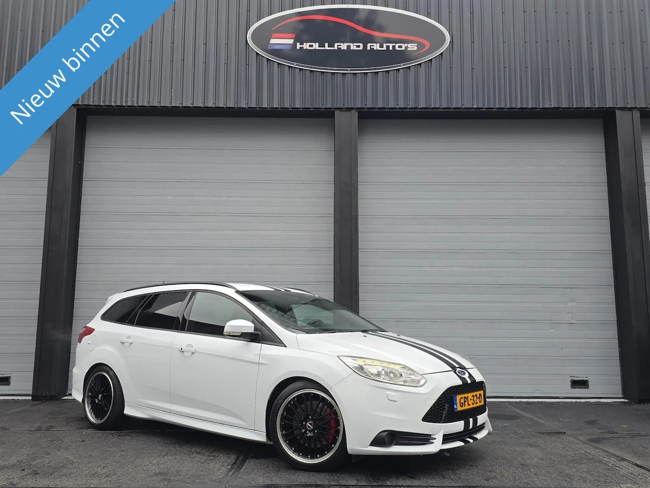 Ford Focus Wagon - 2.0 EcoBoost ST-3 2.0 EcoBoost ST-3 - AutoWereld.nl