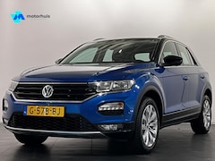 Volkswagen T-Roc - 1.5 TSI 150pk T-Roc Style Business | NAVIGATIE| ACHTERUITRIJ CAMERA