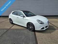 Alfa Romeo Giulietta - 1.75 QV, pano, clima, cruise