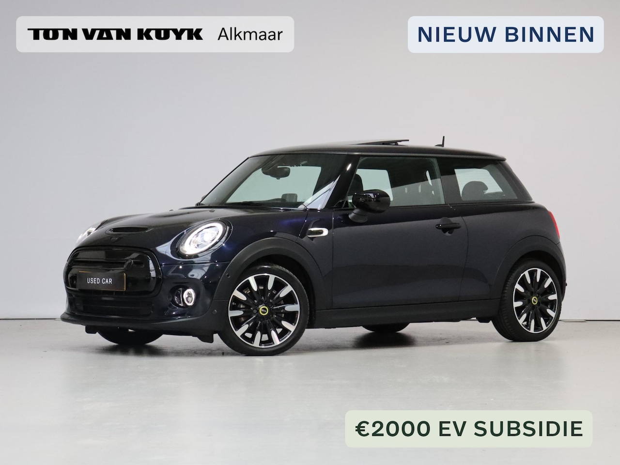 MINI Mini-Electric - Yours 33 kWh Cooper S / €2.000,- SUBSIDIE / Keyless / Leder / Head-up display / Schuifdak - AutoWereld.nl