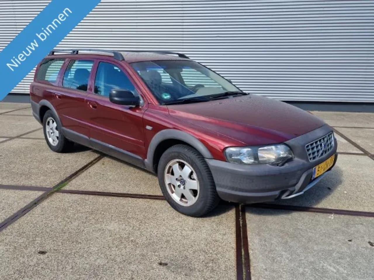 Volvo V70 Cross Country - 2.4 T Comfort Line 2.4 T Comfort Line - AutoWereld.nl