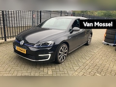 Volkswagen Golf - 1.4 TSI GTE 204 PK | Automaat | Panoramadak | Parkeersensoren | Navigatie | Cruise Control