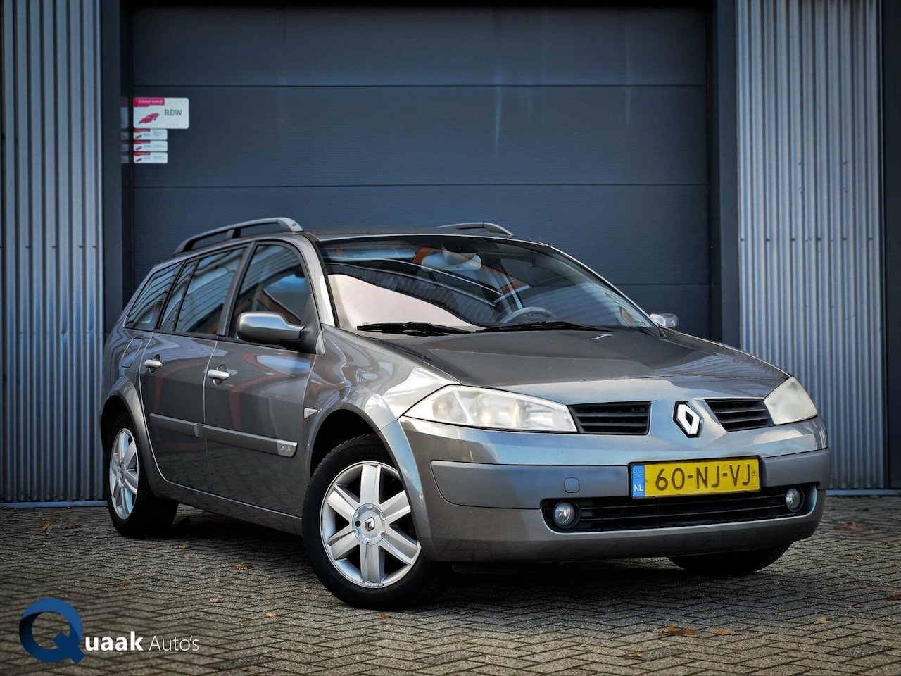 Renault Mégane Grand Tour - 1.6-16V | CRUISE | AIRCO |TREKHAAK - AutoWereld.nl