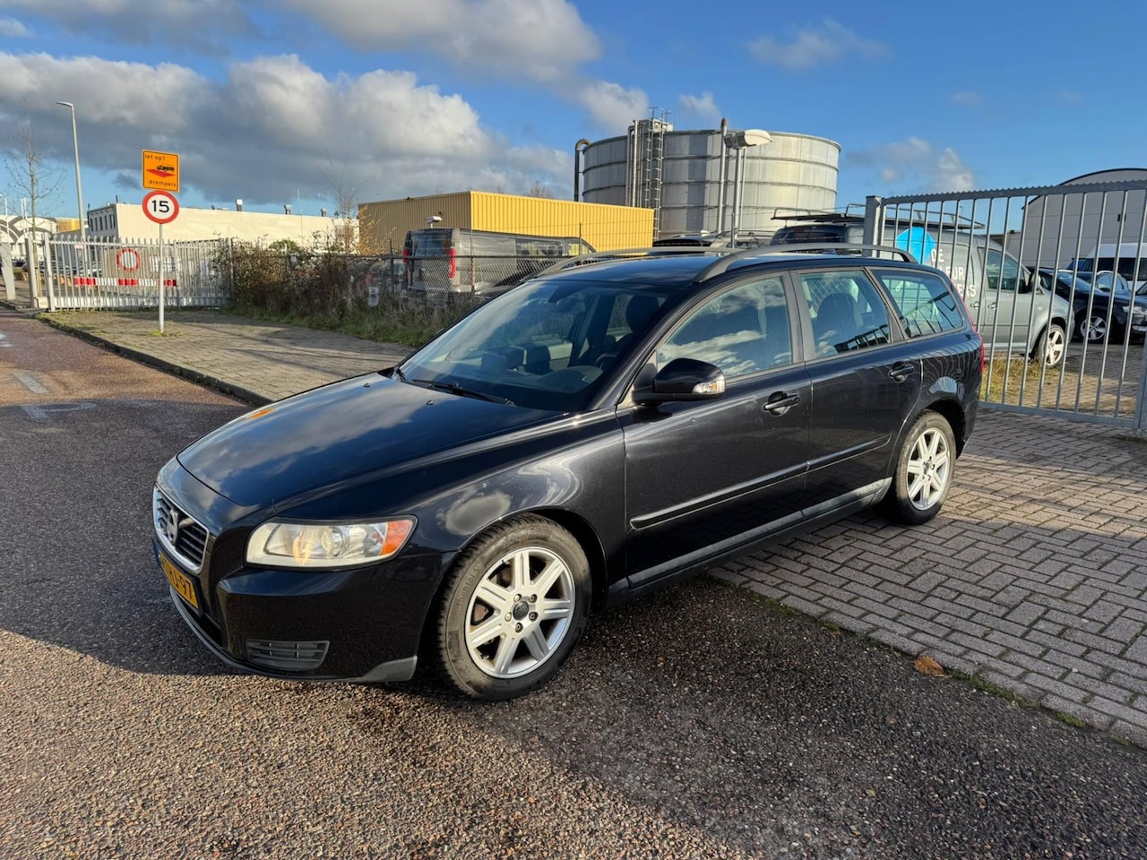 Volvo V50 - 1.6 D2 S/S Momentum 1.6 D2 S/S Momentum - AutoWereld.nl