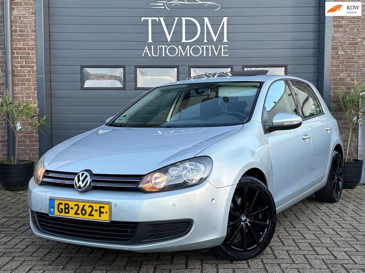 Volkswagen Golf - 1.6 Comfortline Navi, Schuif/Kanteldak, AUTOMAAT - AutoWereld.nl