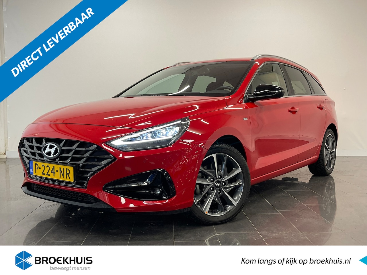 Hyundai i30 Wagon - 1.5 T-GDi MHEV Premium 1.5 T-GDi MHEV Premium - AutoWereld.nl