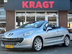 Peugeot 207 CC - Féline 1.6 VTi 120 pk - AUTOMAAT - leder - lichtmetaal