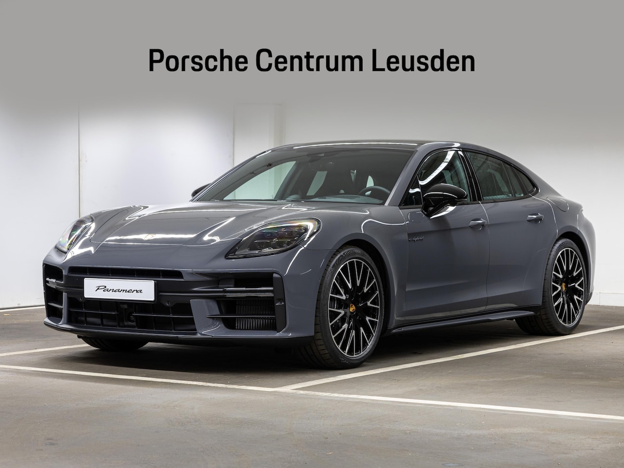 Porsche Panamera - 4 E-Hybrid - AutoWereld.nl